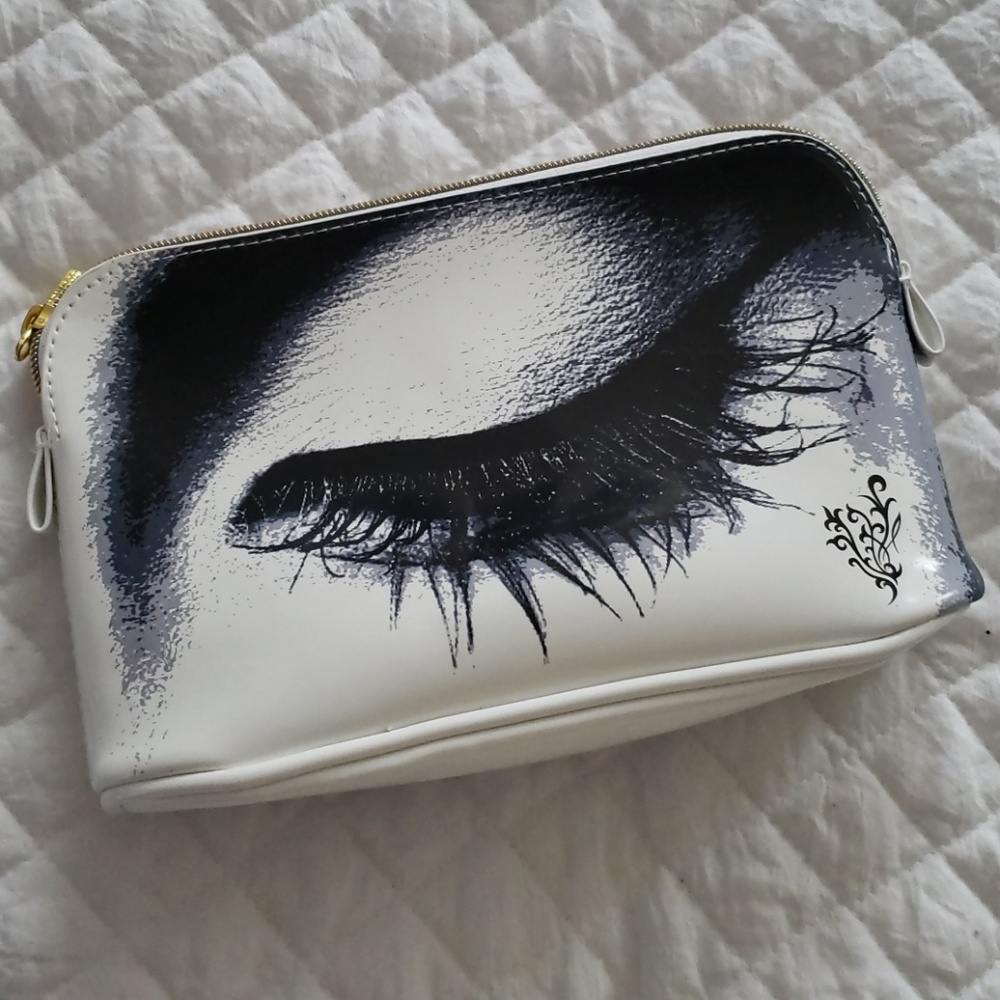 Younique cosmetic bag